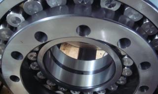 双列圆柱滚子轴承 双列圆柱滚子轴承